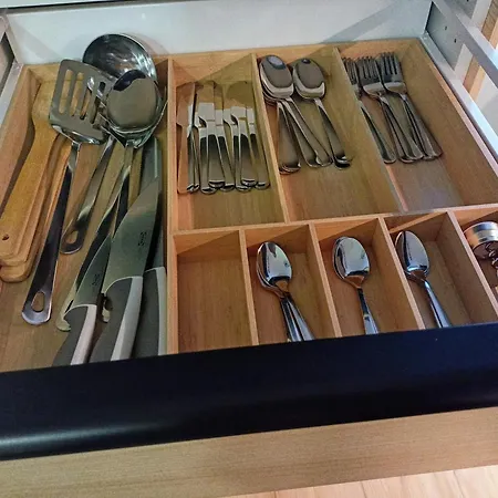 Radiostacja V, Parking Free *