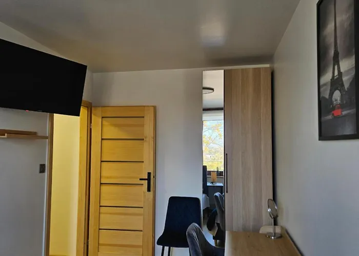 Radiostacja V, Parking Free Appartement *