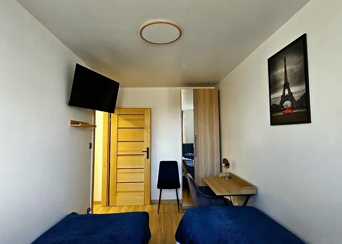 Radiostacja V, Parking Free Appartement *