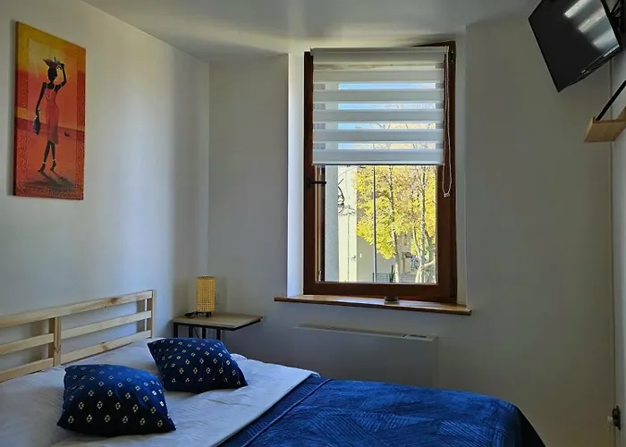 Radiostacja V, Parking Free גליביצ'ה